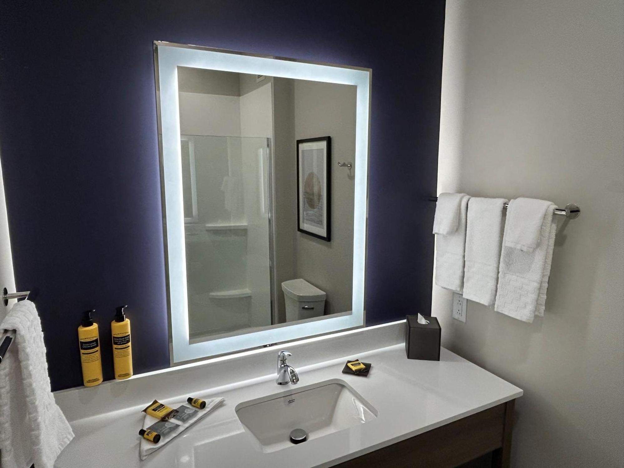 Best Western Plus Marquette Hotel & Suites Εξωτερικό φωτογραφία